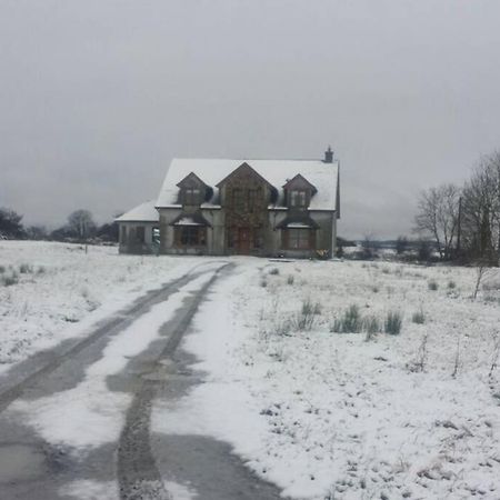 Annies Meadow. Villa น็อก ภายนอก รูปภาพ