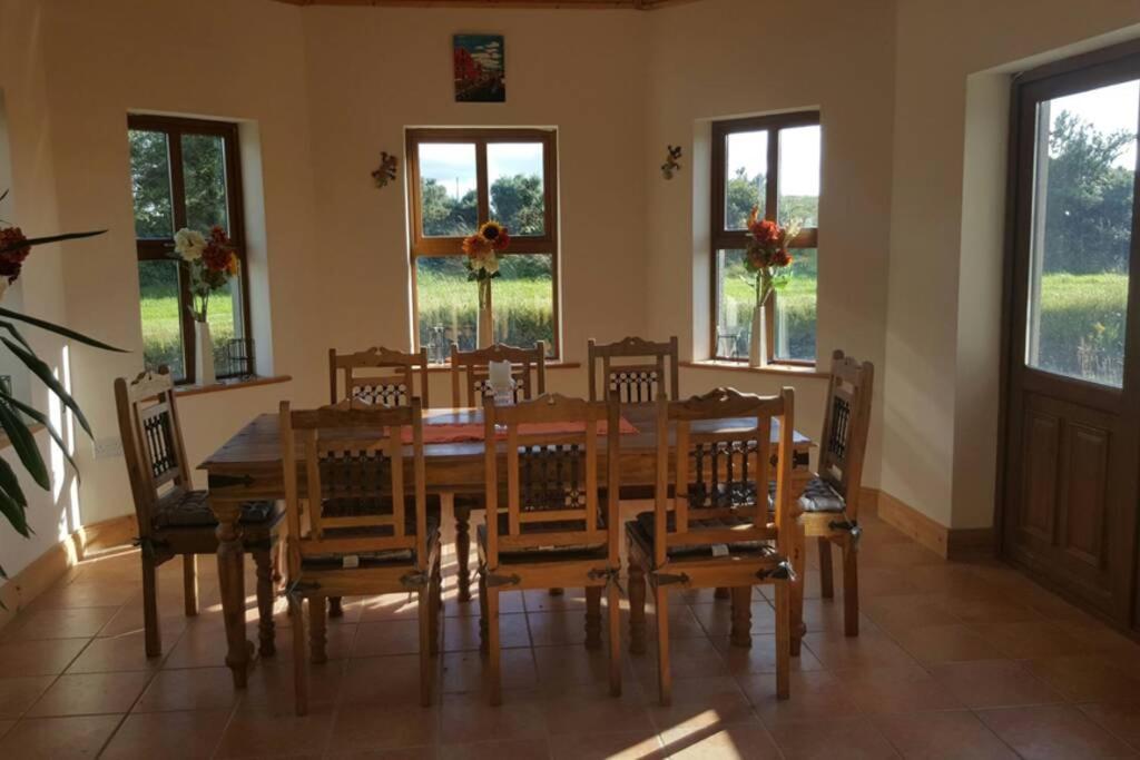 Annies Meadow. Villa น็อก ภายนอก รูปภาพ
