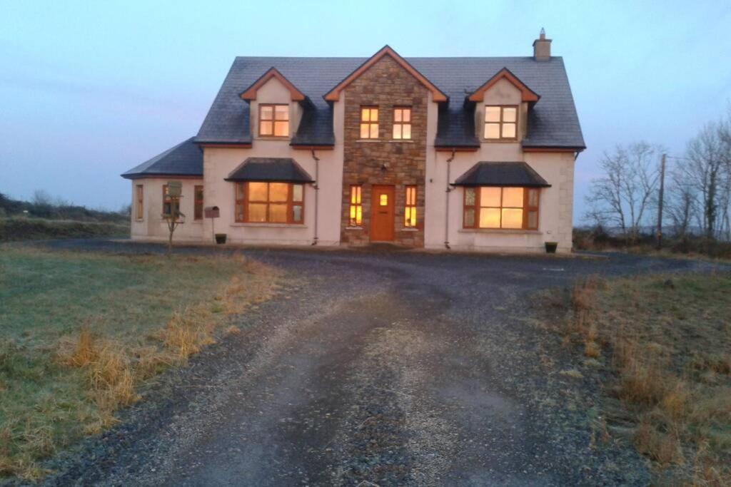 Annies Meadow. Villa น็อก ภายนอก รูปภาพ