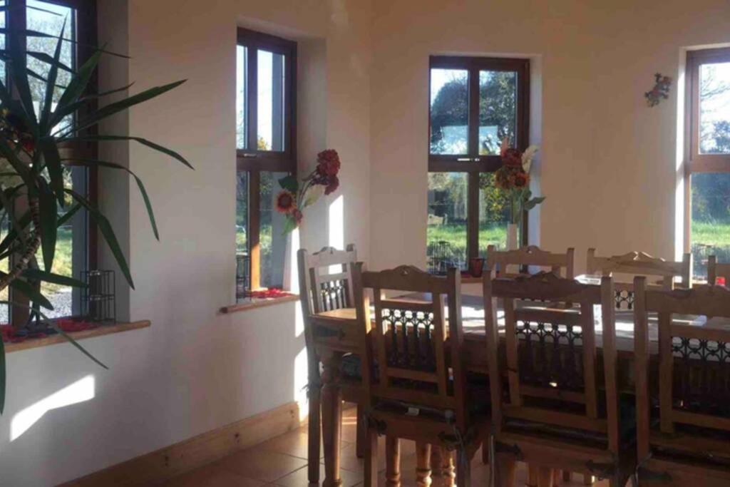 Annies Meadow. Villa น็อก ภายนอก รูปภาพ
