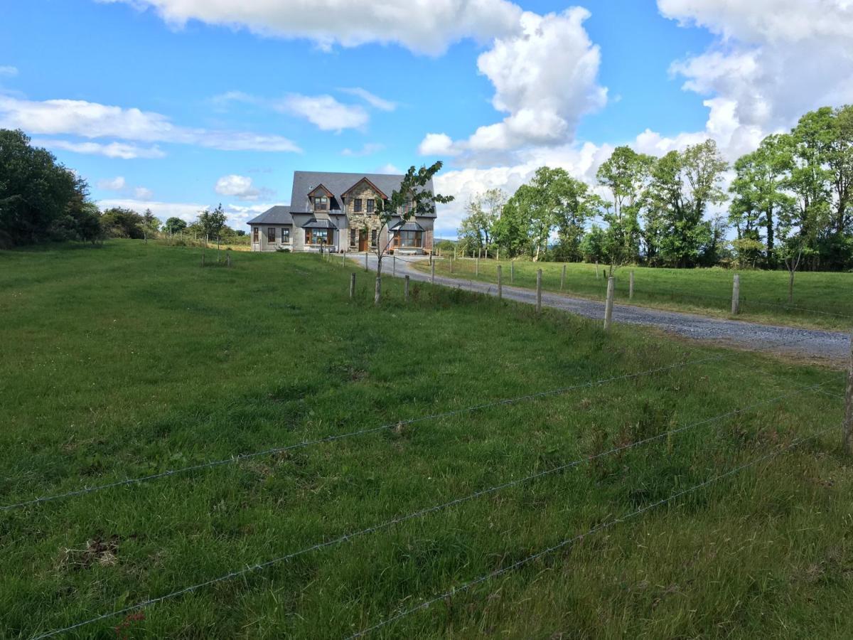 Annies Meadow. Villa น็อก ภายนอก รูปภาพ